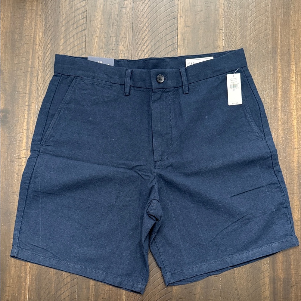 GAP Men's Dark Blue Flat Front  Linen Shorts - 8”, Size 31 NEW
